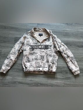 Ell And Emm J’adore L’Amour Pullover Size Small/ Medium